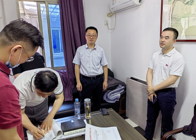 劉磊督導(dǎo)長運物業(yè)“安全生產(chǎn)月”專項活動開展情況