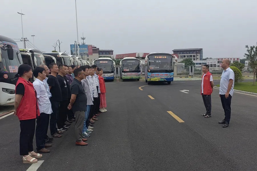 ??吉安長運:順利完成安福縣事業(yè)編考試運輸保障任務